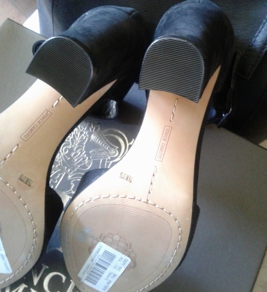 VINCE CAMUTO - Picture 4 of 6